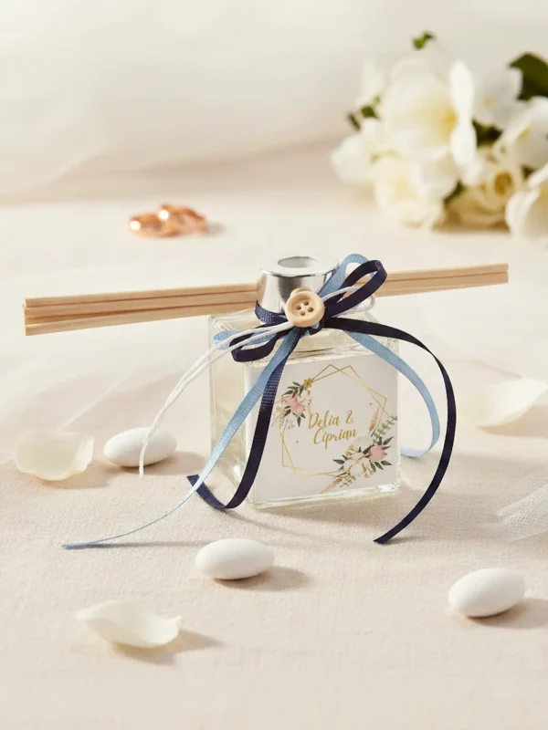 Mărturie nuntă – odorizant cameră floral personalizat cu numele mirilor