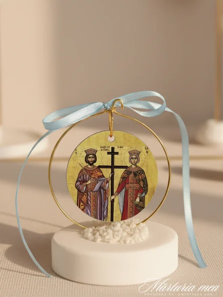 marturie cu icoana sfintii imparati constantin si elena pe piatra decorativa alba cu fundita bleu